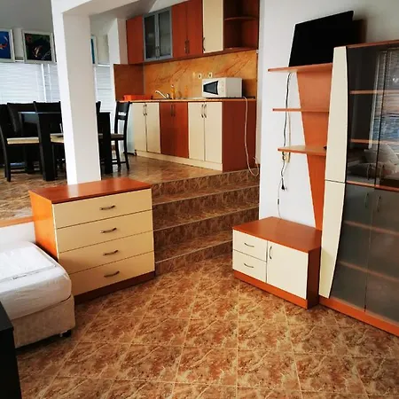 Otel Jelezchevi Guest