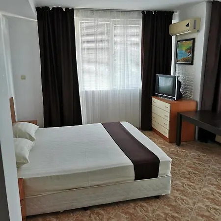 Jelezchevi Guest Otel Primorsko