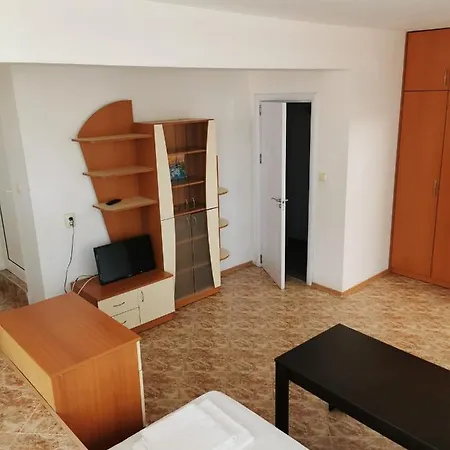 Otel Jelezchevi Guest Primorsko