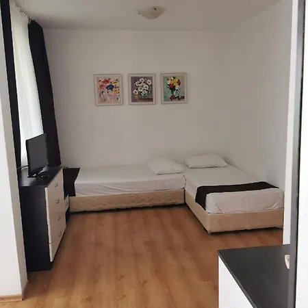 Jelezchevi Guest Otel 2*