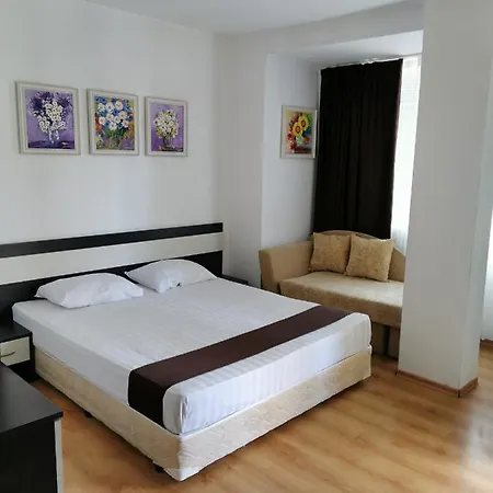 Otel Jelezchevi Guest Primorsko