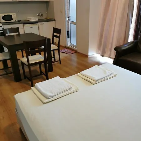 Otel Jelezchevi Guest