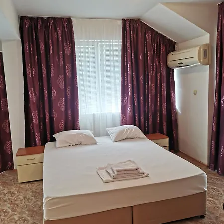 Otel Jelezchevi Guest
