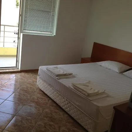 Otel Jelezchevi Guest
