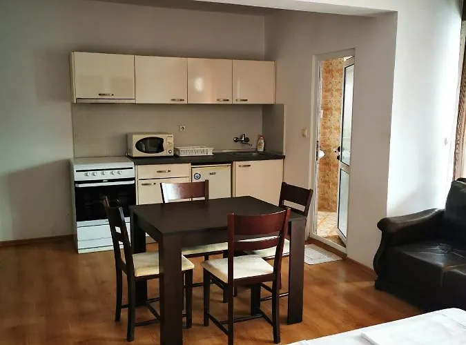 Hotel Jelezchevi Guest 2*