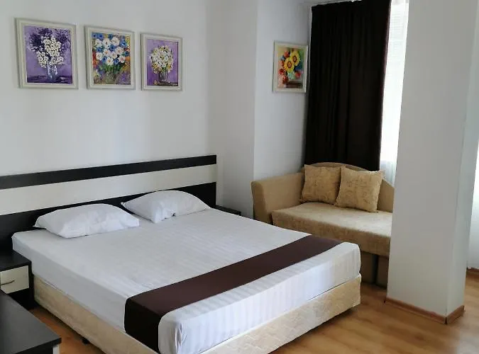 Hotel Jelezchevi Guest Primorsko