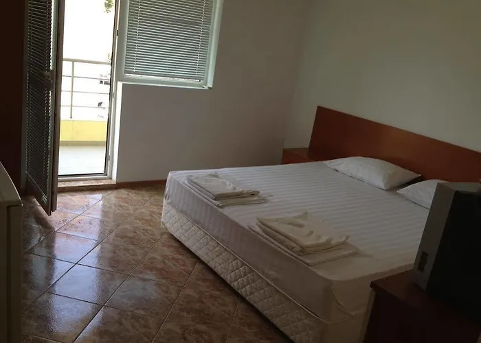 Hotel Jelezchevi Guest